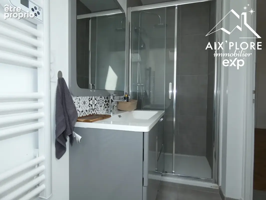 Appartement 32 m² à Bassens  - photo 5