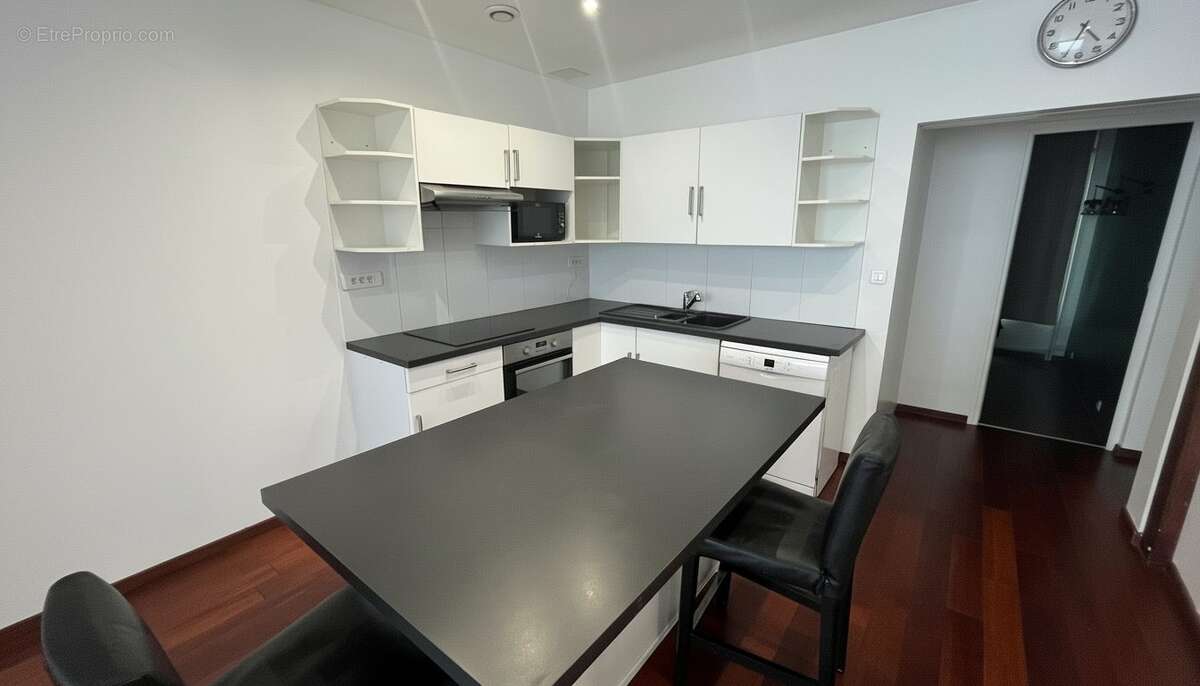 Appartement 80 m² à Lille  - photo 9