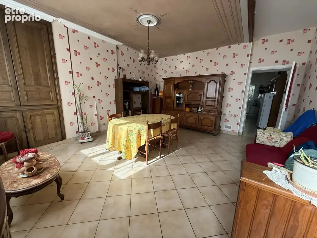 Maison de ville à rénover – Proche centre de Loudun (86) - photo 3