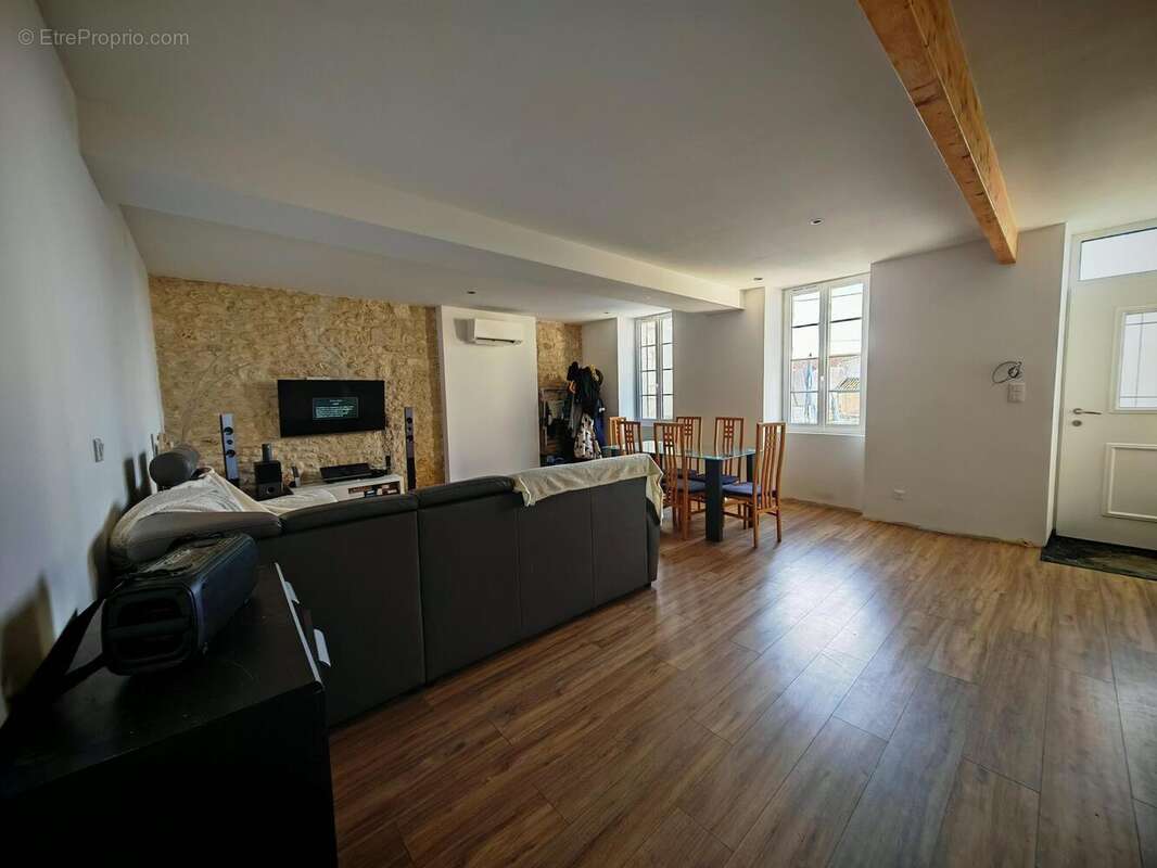 Photo 3 - Maison à SAINT-SAVINIEN