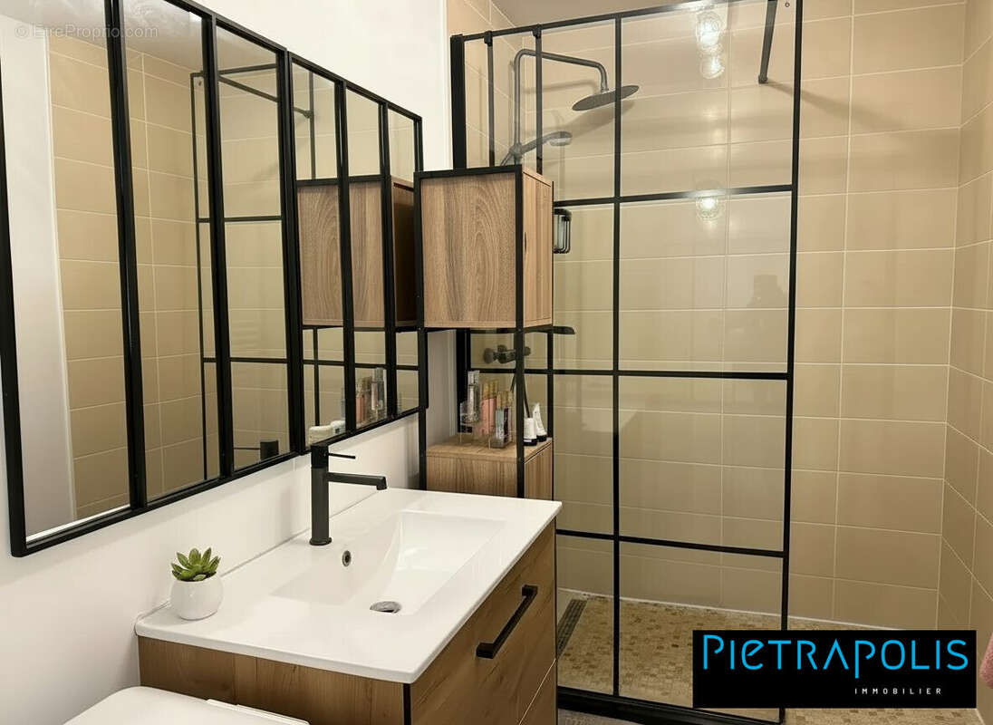 Appartement à SAVIGNY