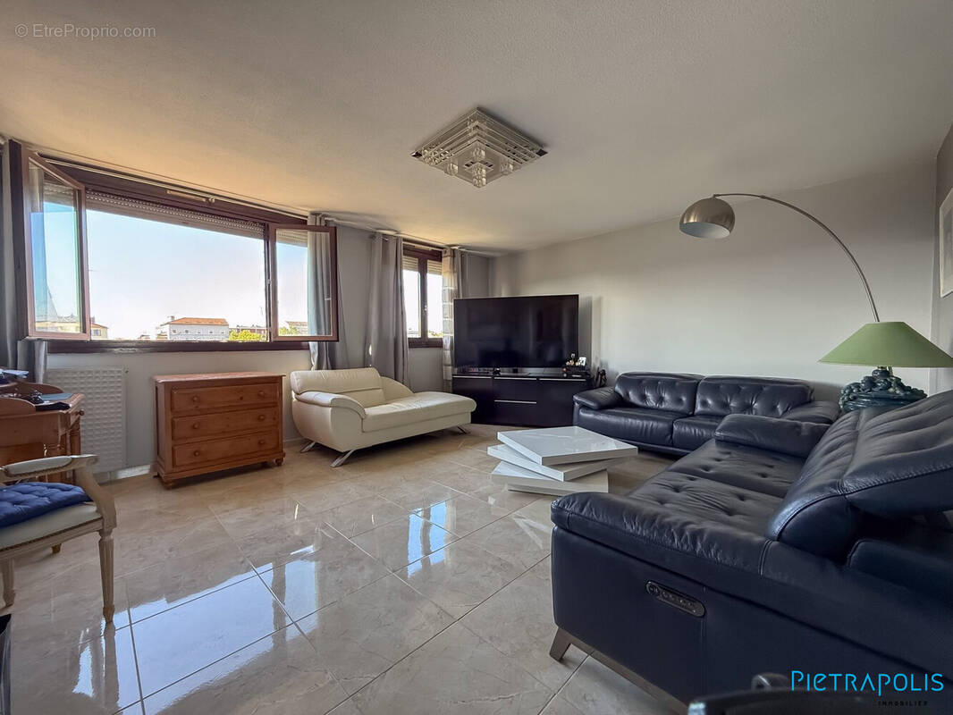 Appartement à LYON-3E