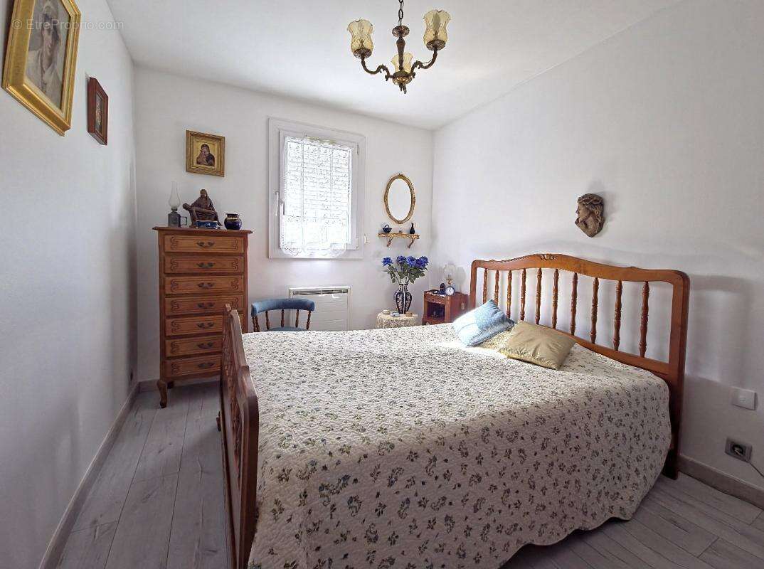 Appartement à MARSEILLE-12E