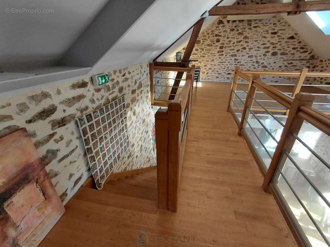 Maison à SAINT-YRIEIX-LA-PERCHE