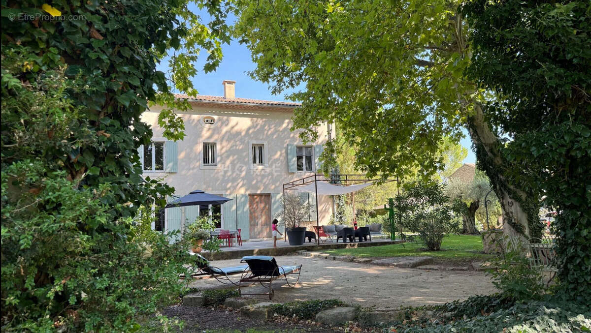 Maison à CHARLEVAL