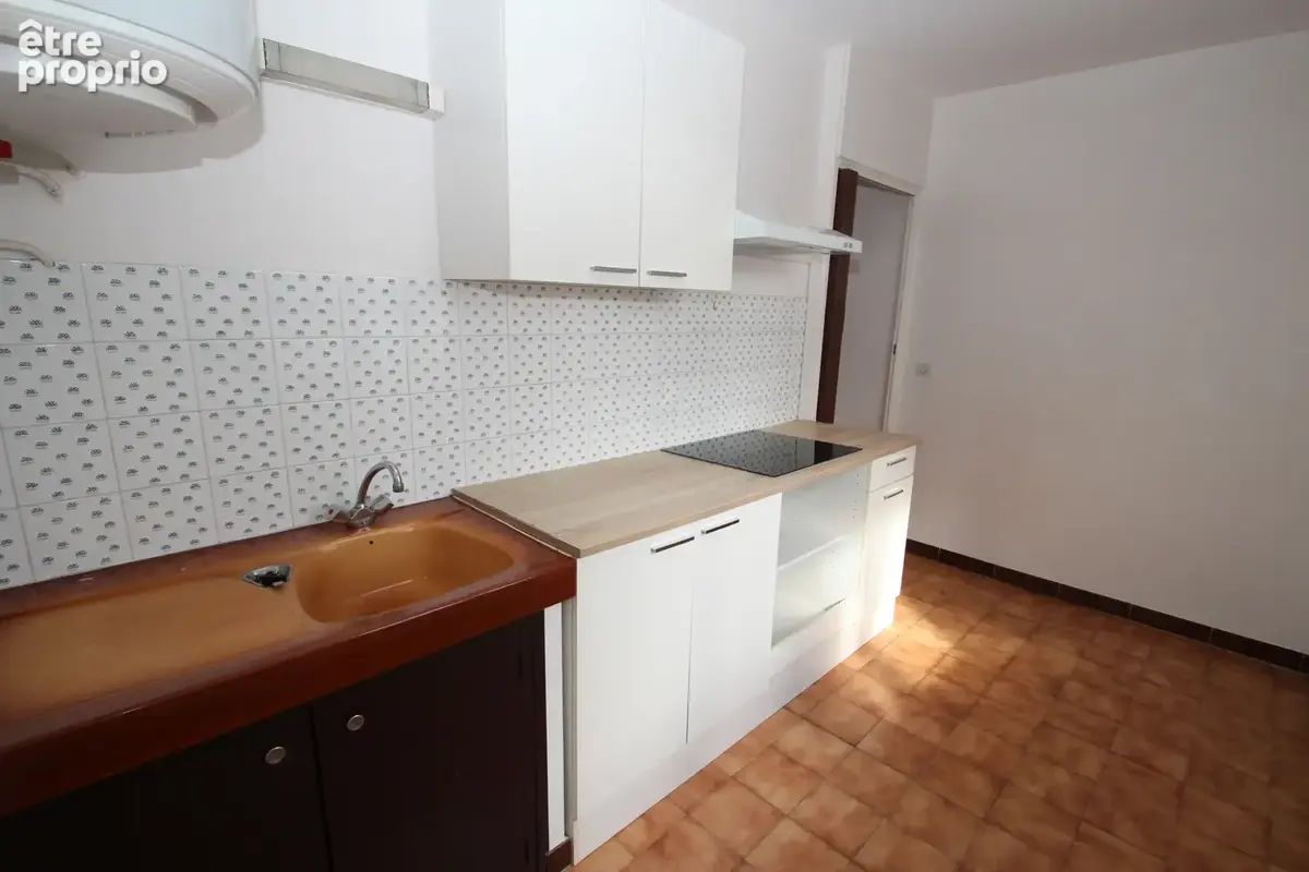 Appartement 2 pièces 43 m² à vendre à Decize (58300) - photo 4