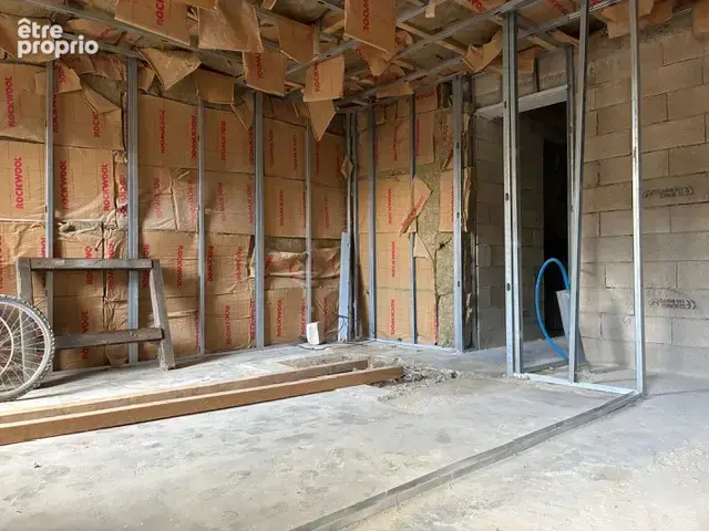 150m2 à compléter - photo 2