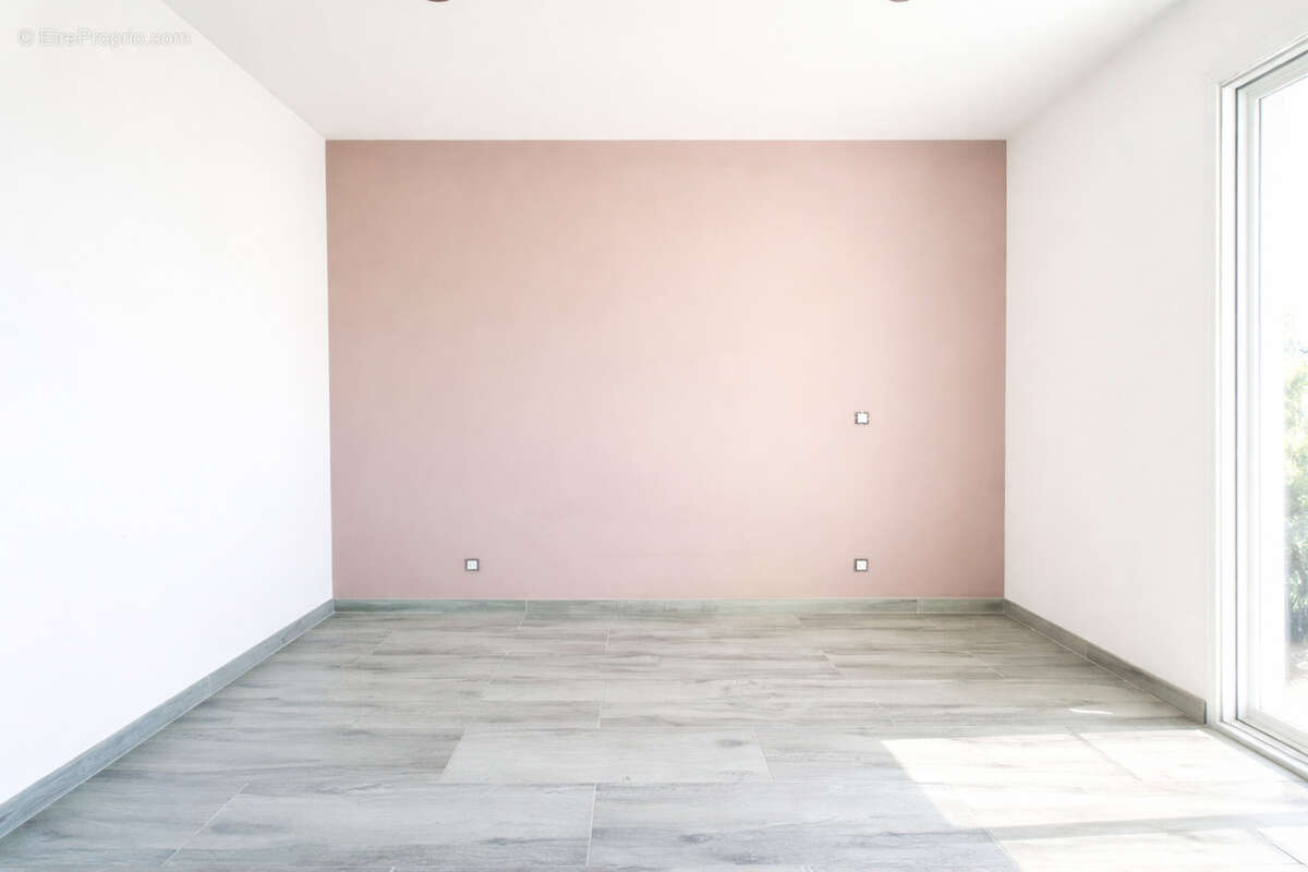 Maison à CHAILLE-LES-MARAIS