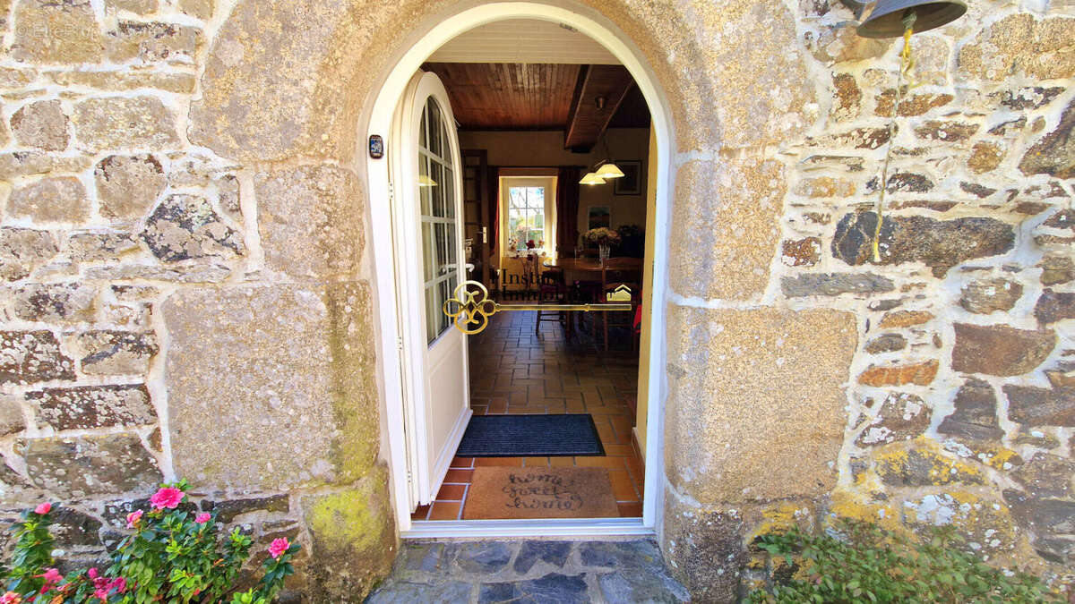 Maison à PLOUGASNOU