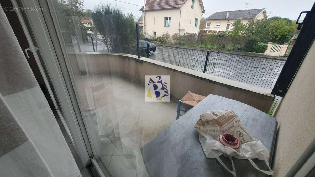 Appartement à L&#039;ISLE-D&#039;ESPAGNAC