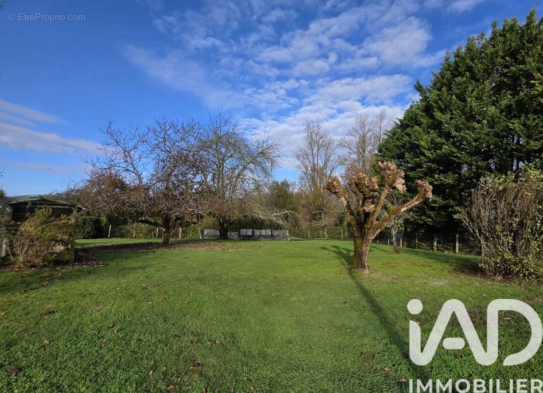 Photo 1 - Terrain à SOUSSANS