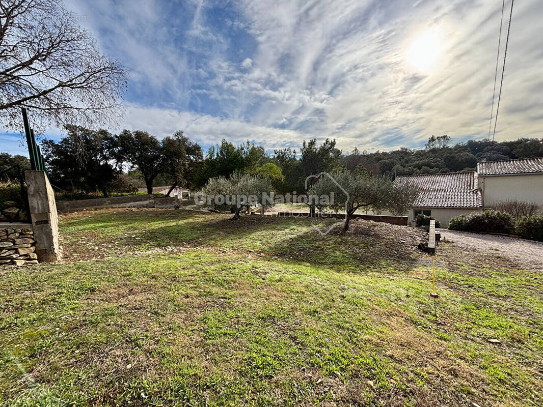 Terrain à SOUVIGNARGUES