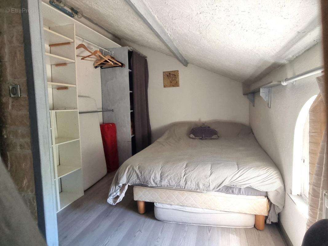 Maison à TOURRETTES-SUR-LOUP