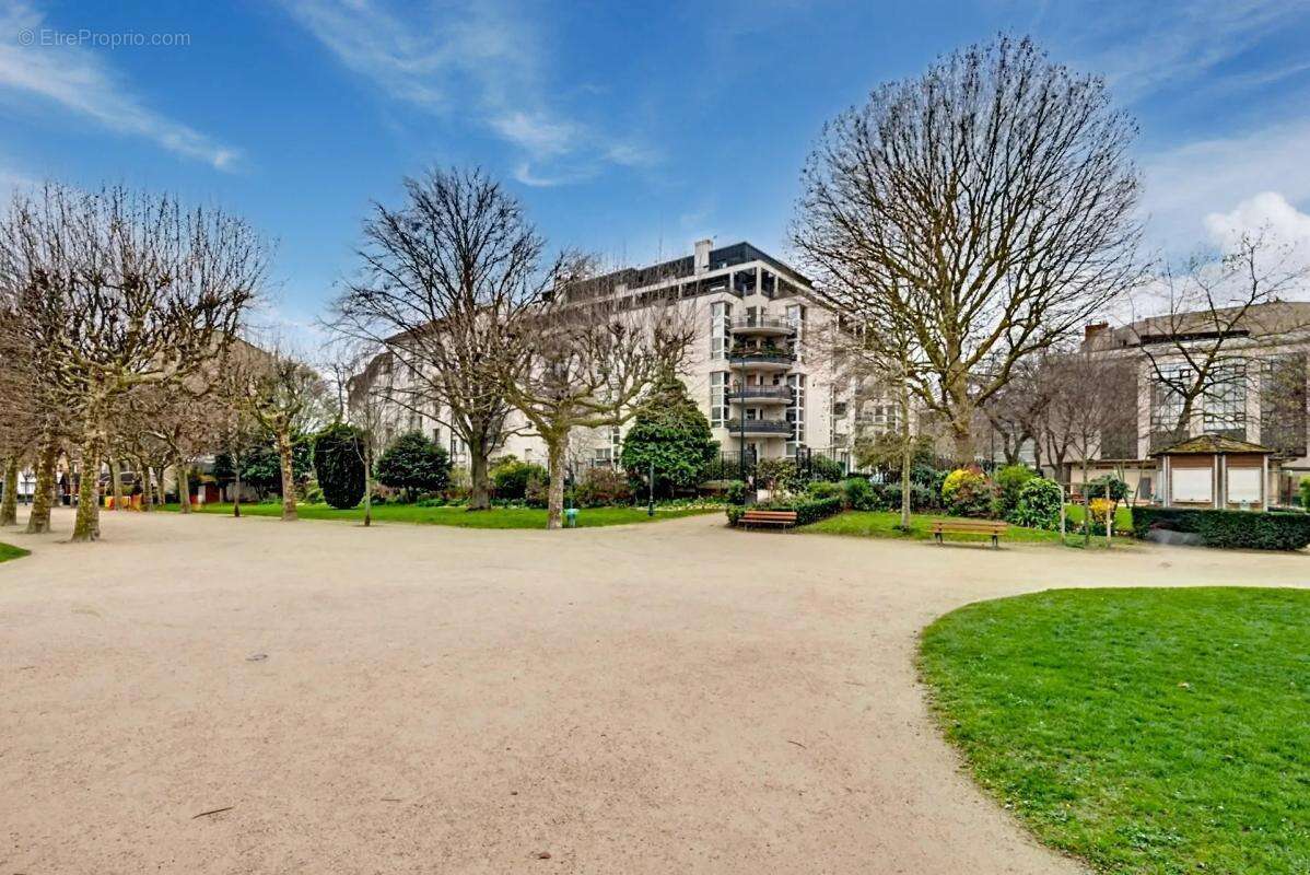 Appartement à ASNIERES-SUR-SEINE