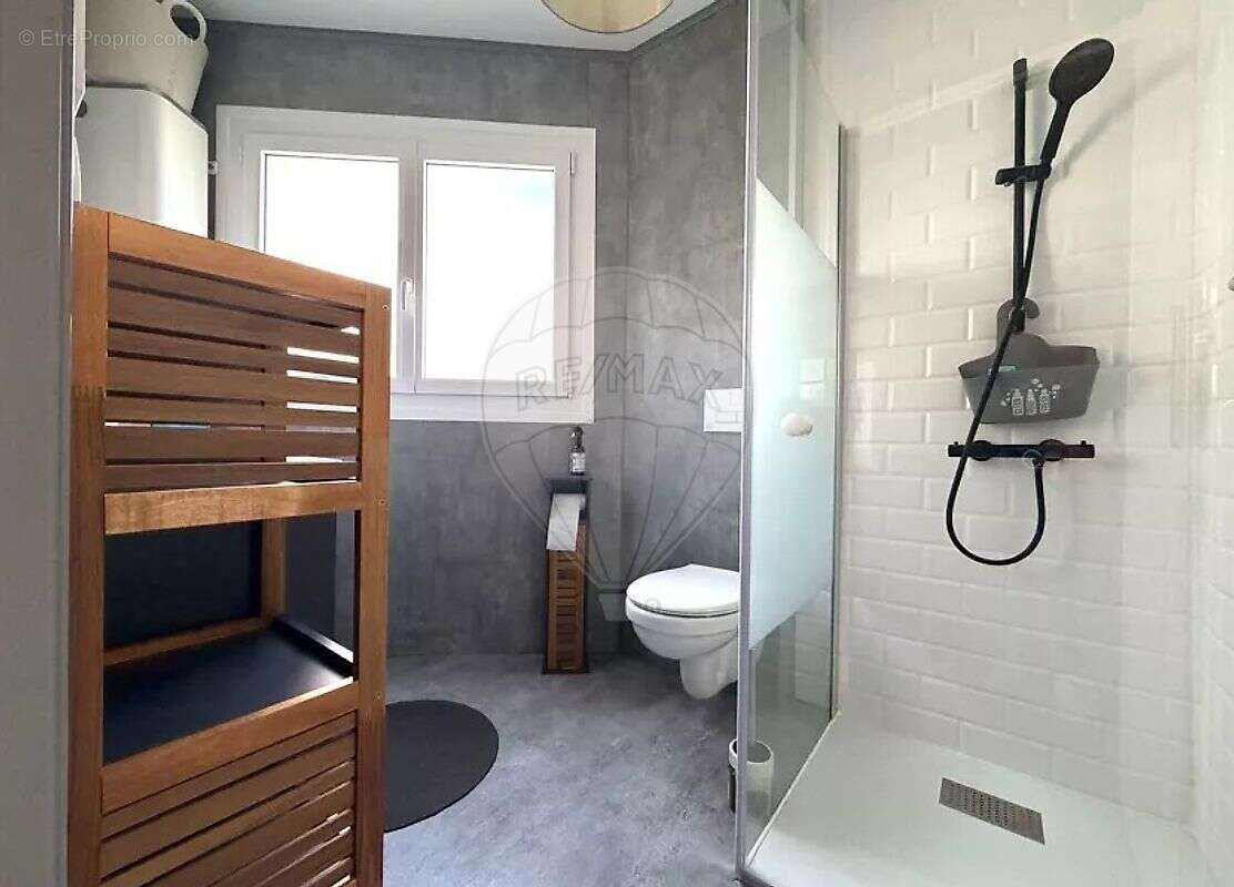 Maison à MESCHERS-SUR-GIRONDE