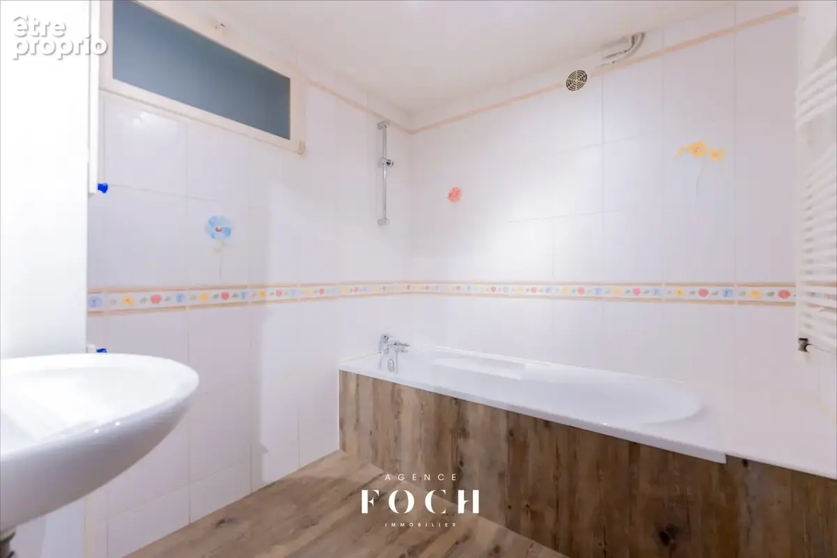 Maison 213 m² à Norroy-Les-Pont-A-Mousson  - photo 6
