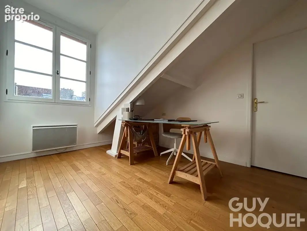 Versailles Chantiers - Dernier étage magnifique et avec style, 56 m² Carrez / 75 m² au sol - photo 4