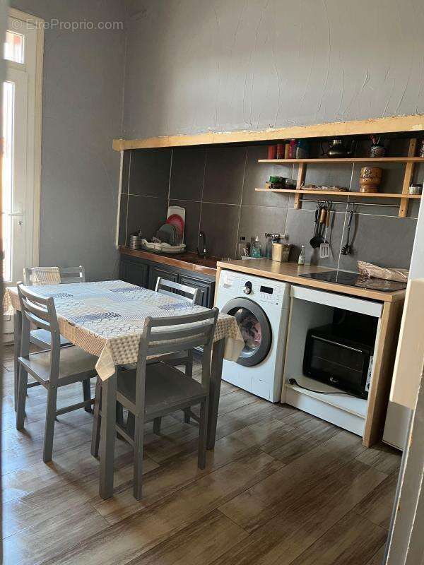 Maison à VILLEVEYRAC