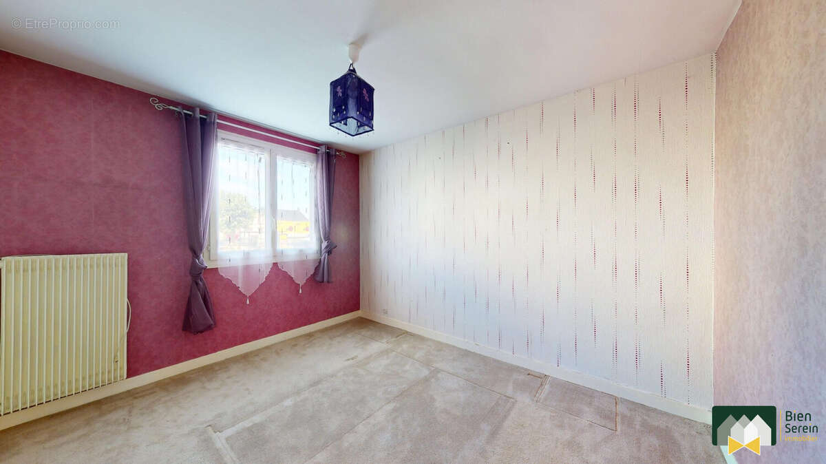 Chambre 3  - Appartement à LUCE