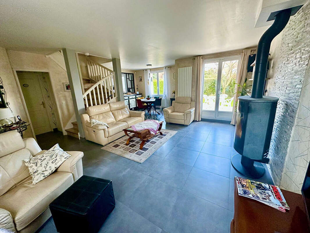 Maison à VERNOUILLET