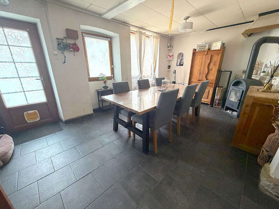 Maison 90 m² habitables avec jardin - photo 4