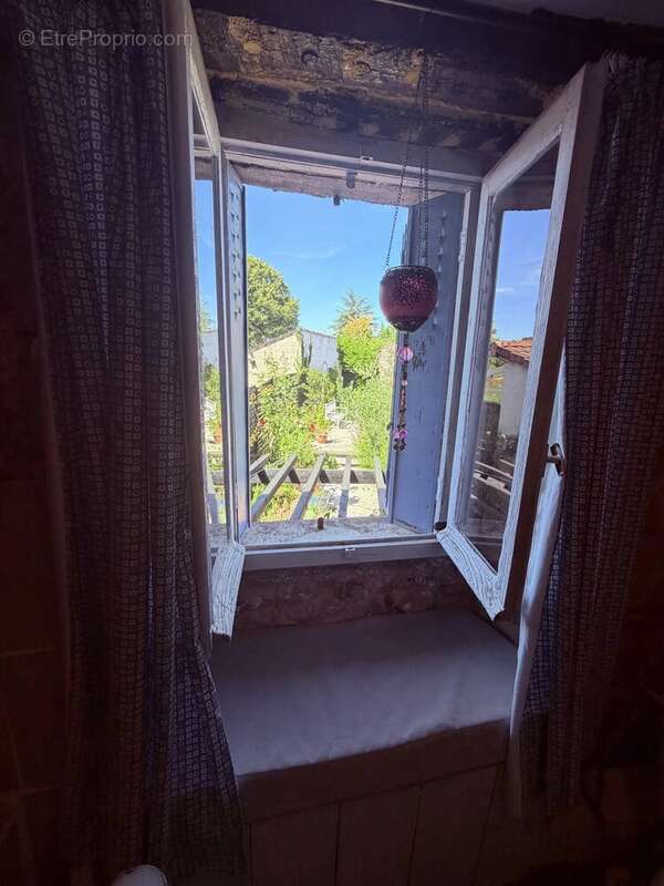 Appartement à MAGNAC-LAVAL