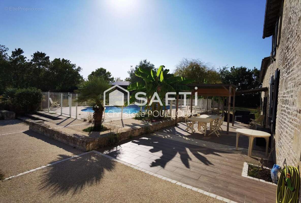 Photo 2 - Maison à AIFFRES