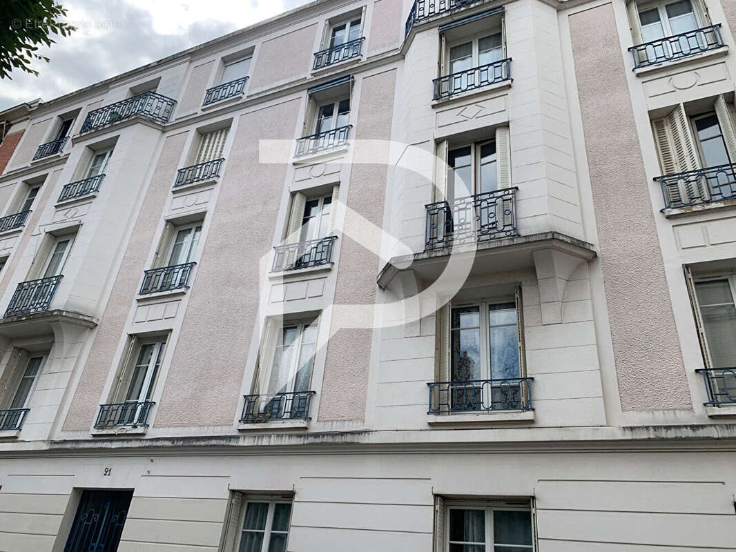 Appartement à COLOMBES