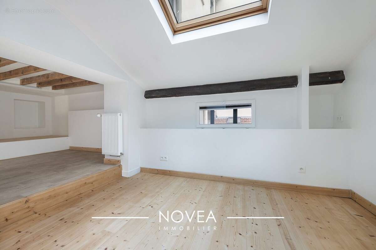 Appartement à LYON-6E