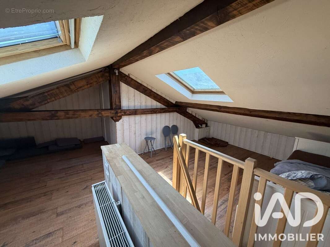Appartement 74 m² à Saint-Max  - photo 8
