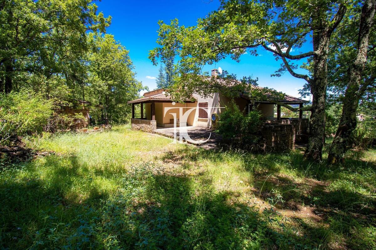 Maison à SAINT-AMBROIX