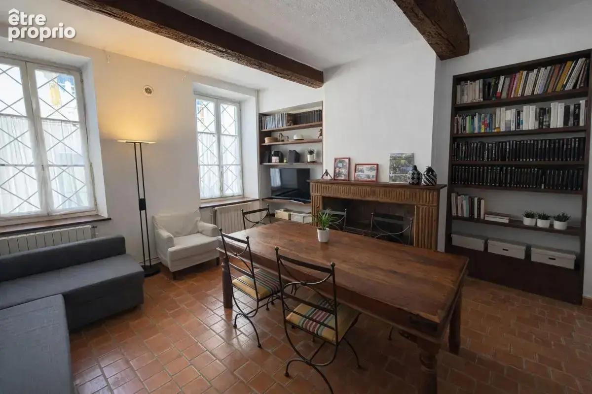 Maison de caractère à vendre dans la Bastide de Carcassonne avec patio, toit terrasse et 4 chambres - photo 2