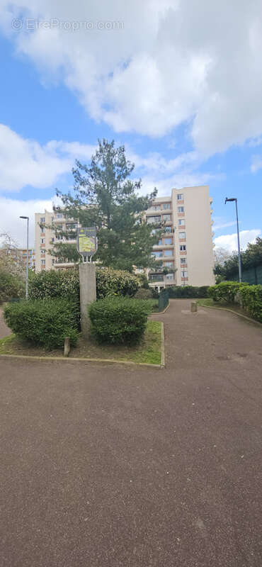 Appartement à BOISSY-SAINT-LEGER