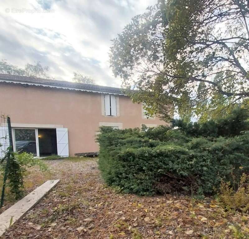 Maison à SAUVETERRE-DE-GUYENNE