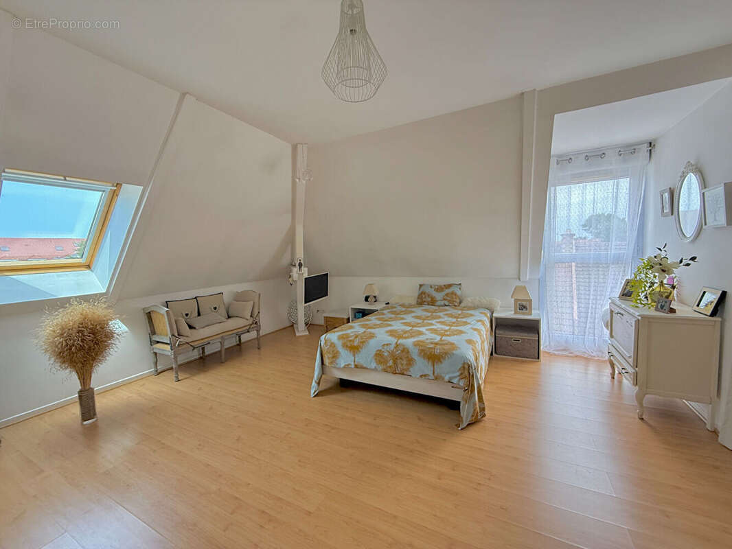 Appartement à OZOIR-LA-FERRIERE