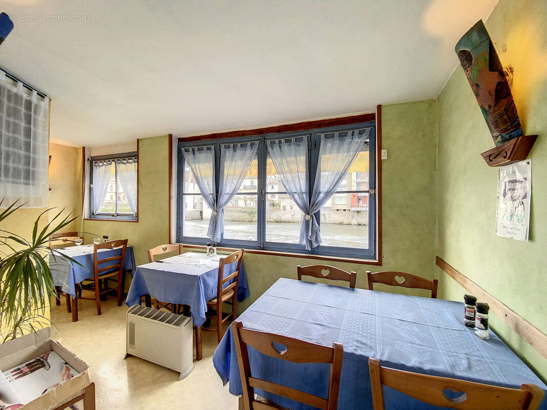 Commerce à SAINT-GIRONS