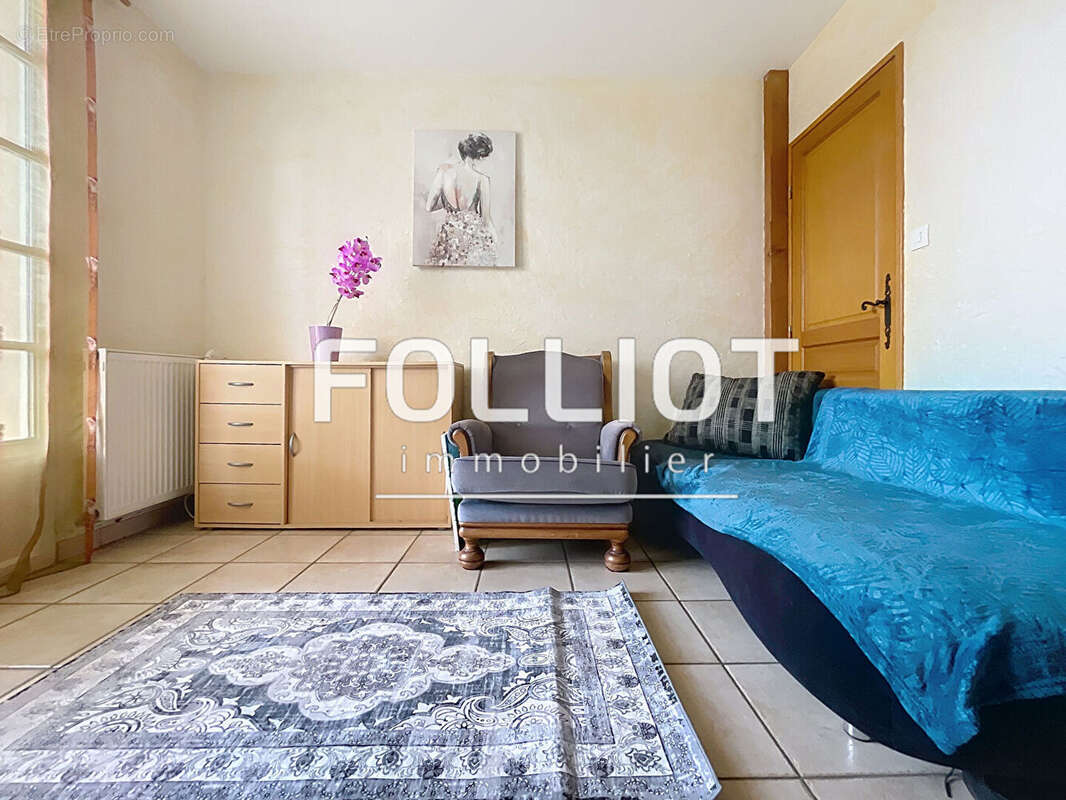 Maison à VILLONS-LES-BUISSONS