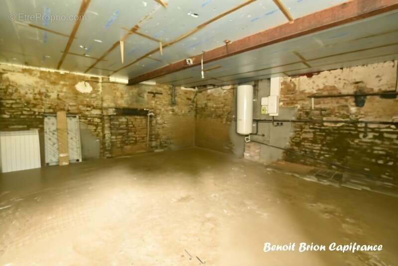 Maison à SAINT-HILAIRE-DU-HARCOUET