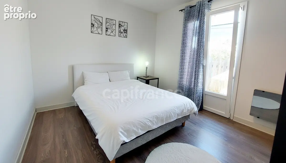 Maison à Salignac-Eyvigues, 155m², 7 pièces, 5 chambres, 5667m² de terrain, sans travaux, rentabilité, terrain en plus à bâtir - photo 15