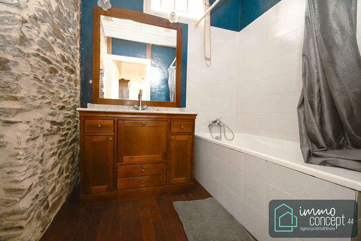 Maison à SAINT-JEAN-DE-BOISEAU