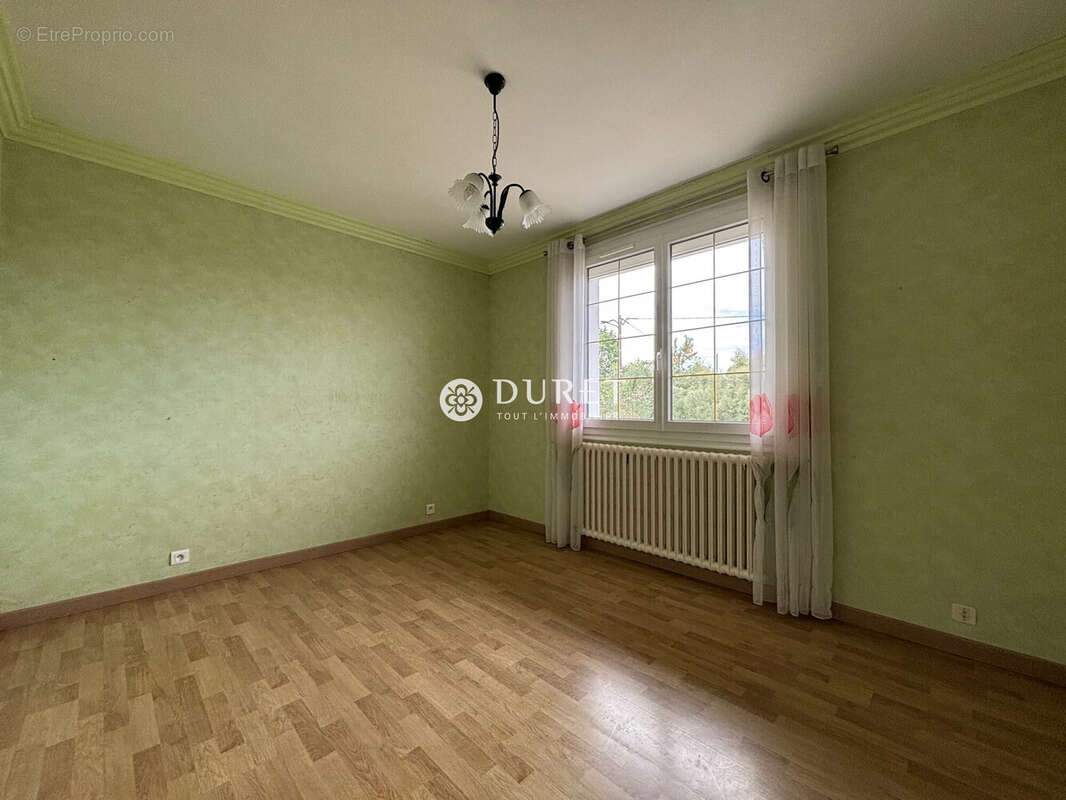 Maison 130 m² à Tillieres  - photo 6