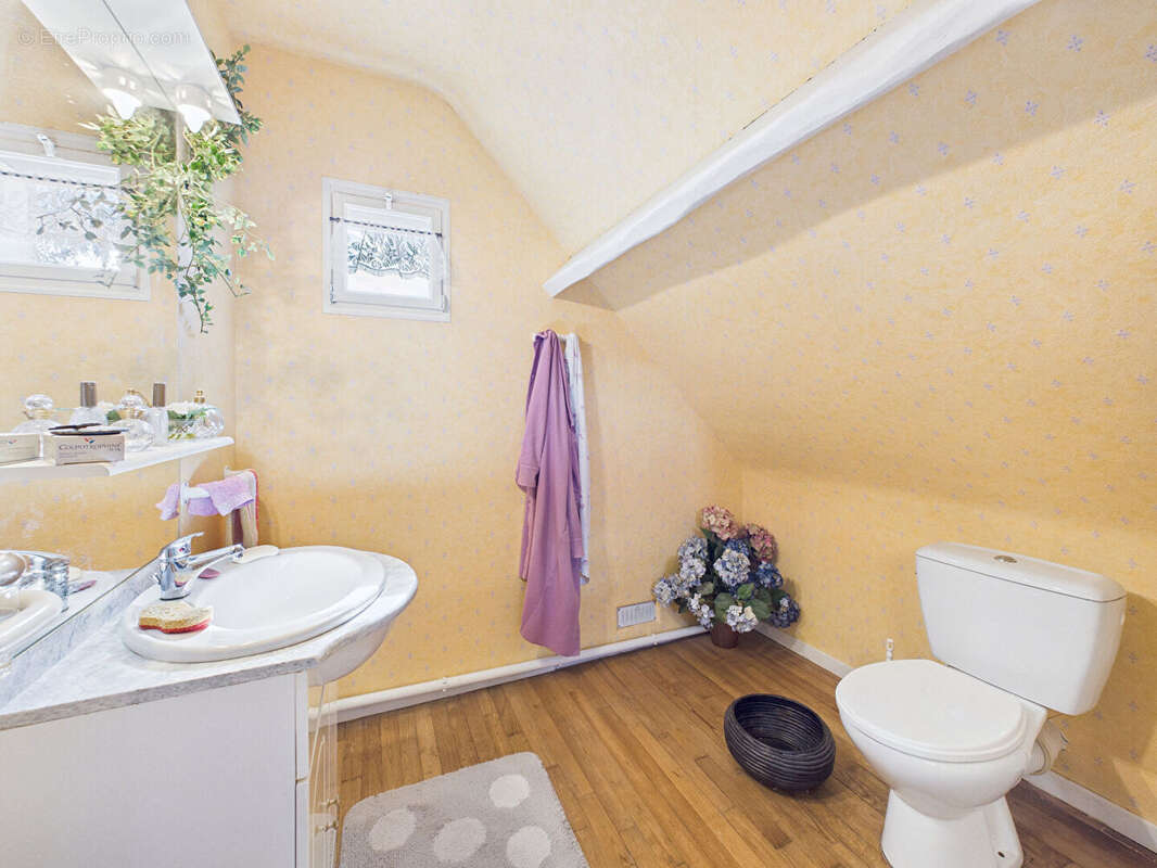 Maison à NOGENT-LE-ROI