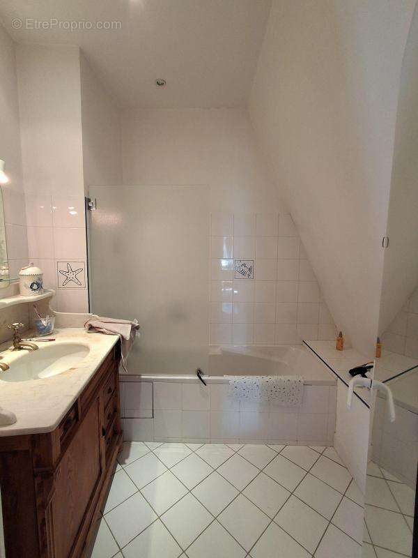 Maison à LA CHARITE-SUR-LOIRE