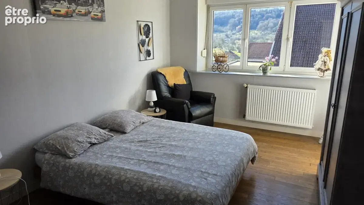 EN EXCLUSIVITÉ : Maison de Caractère au Cœur de Navenne - photo 9