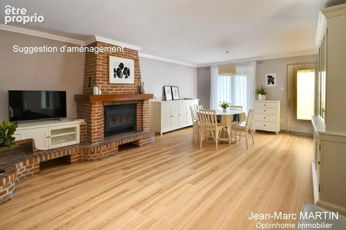 Maison familiale de 115 m² à Carnin : luminosité, 3 chambres et potentiel de valorisation - photo 7