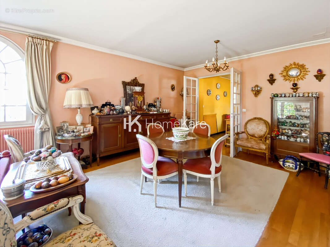 Maison à MARTIGNAS-SUR-JALLE