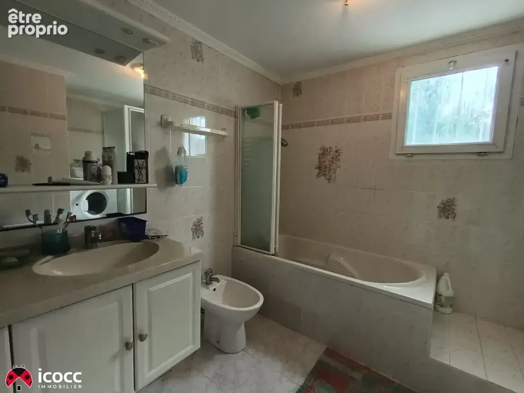 Maison 80 m² à Champagne-Les-Marais  - photo 4