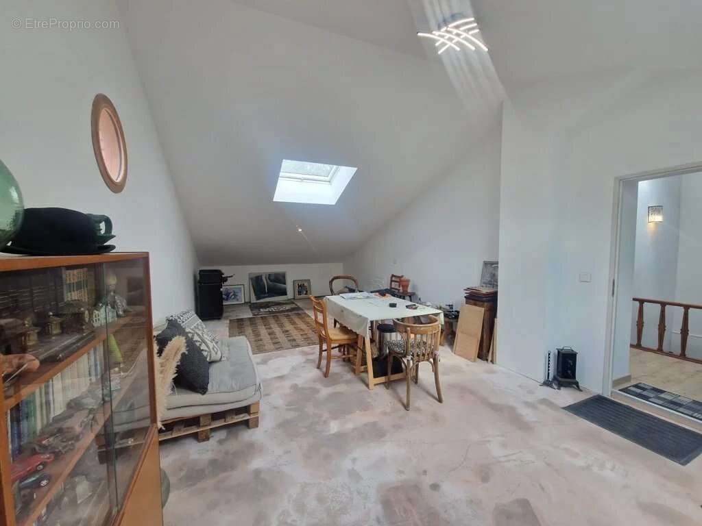 Maison à TRANS-EN-PROVENCE