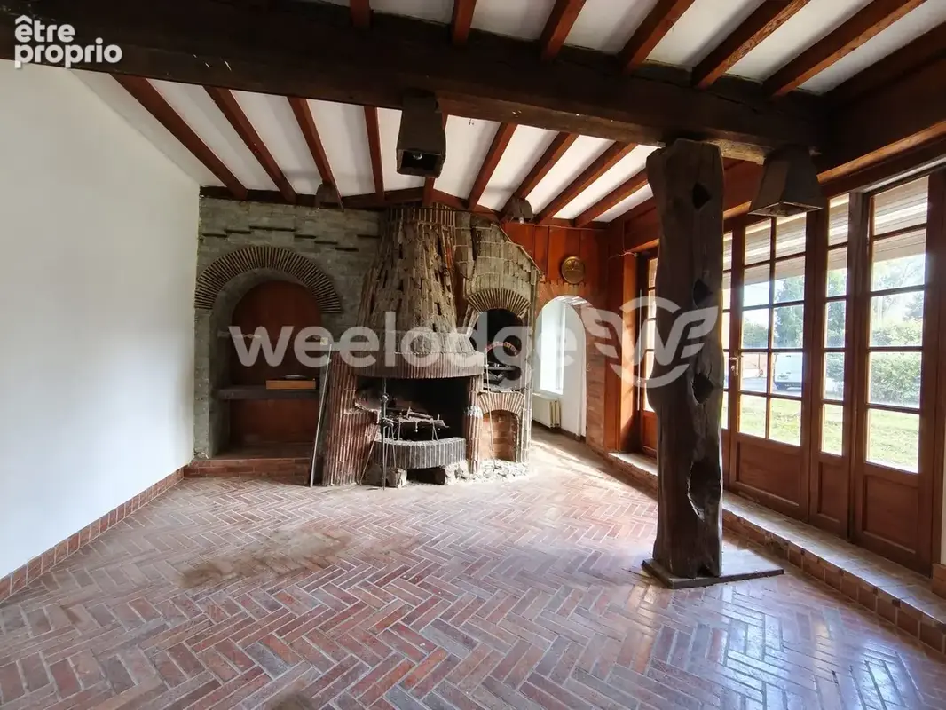 Maison 8 pièces 204 m² à vendre à Neuf-Mesnil (59330) - photo 2