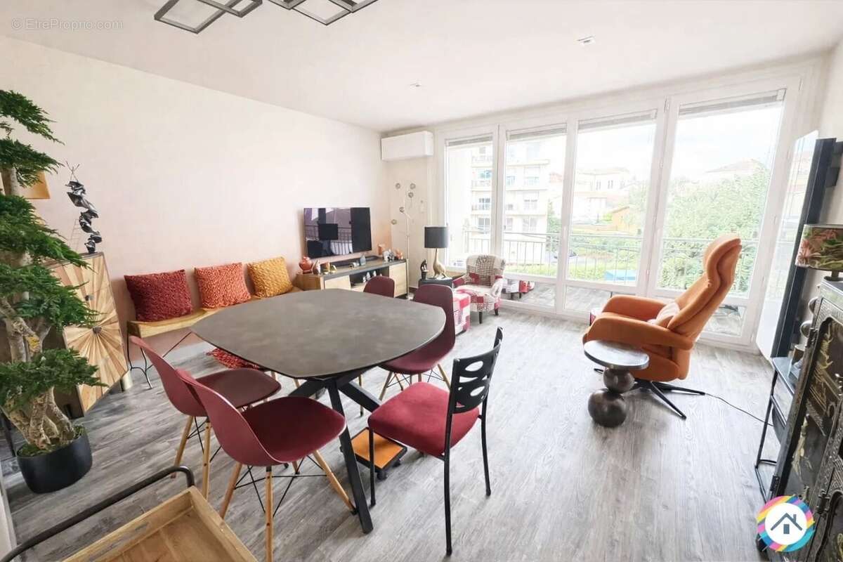 Appartement à VILLEFRANCHE-SUR-SAONE